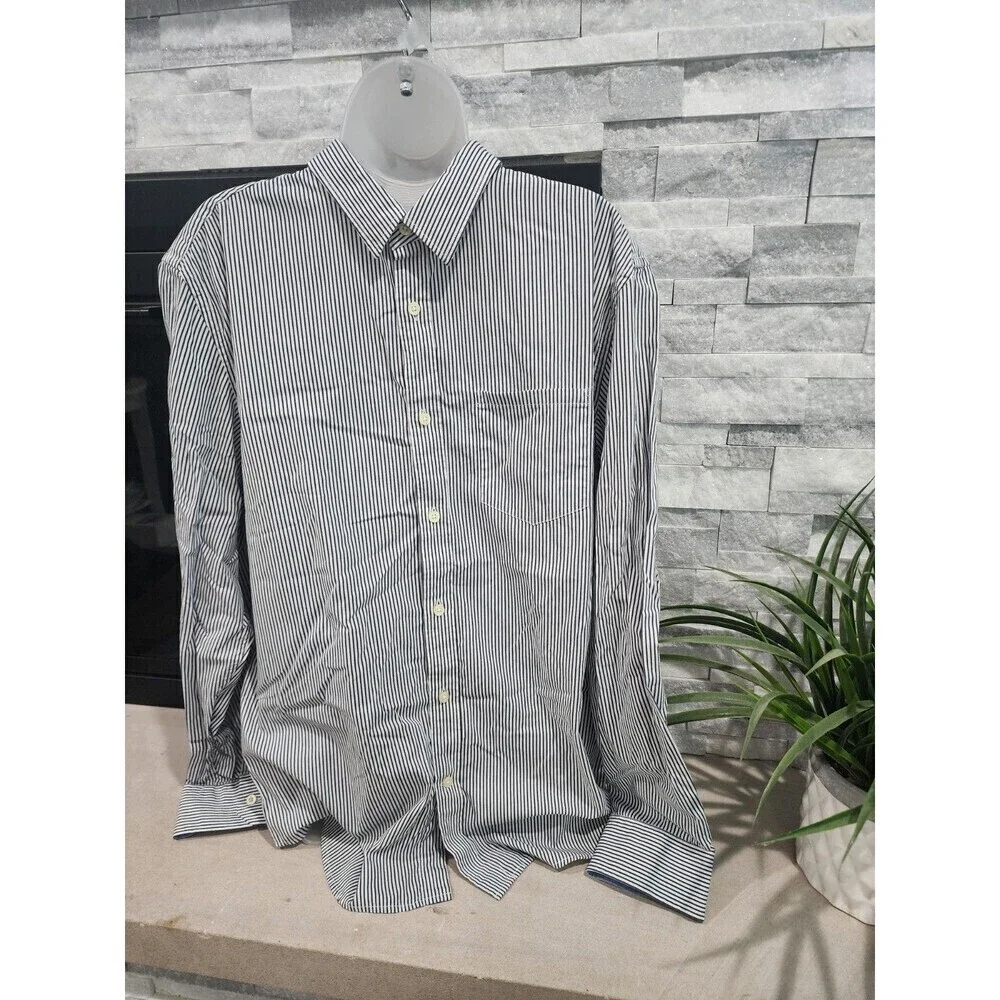 BANANA REPUBLIC Soft Wash Tailored Slim Fit Blue/White BUTTON-UP Shirt XL